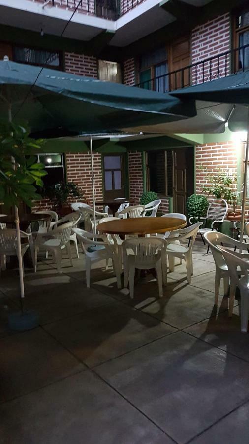 Hostel Buen Descanso Sucre Exteriér fotografie
